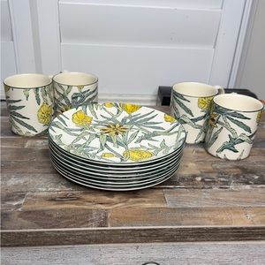 Tiffany & Co Yellow Flower Plate/Mug Set